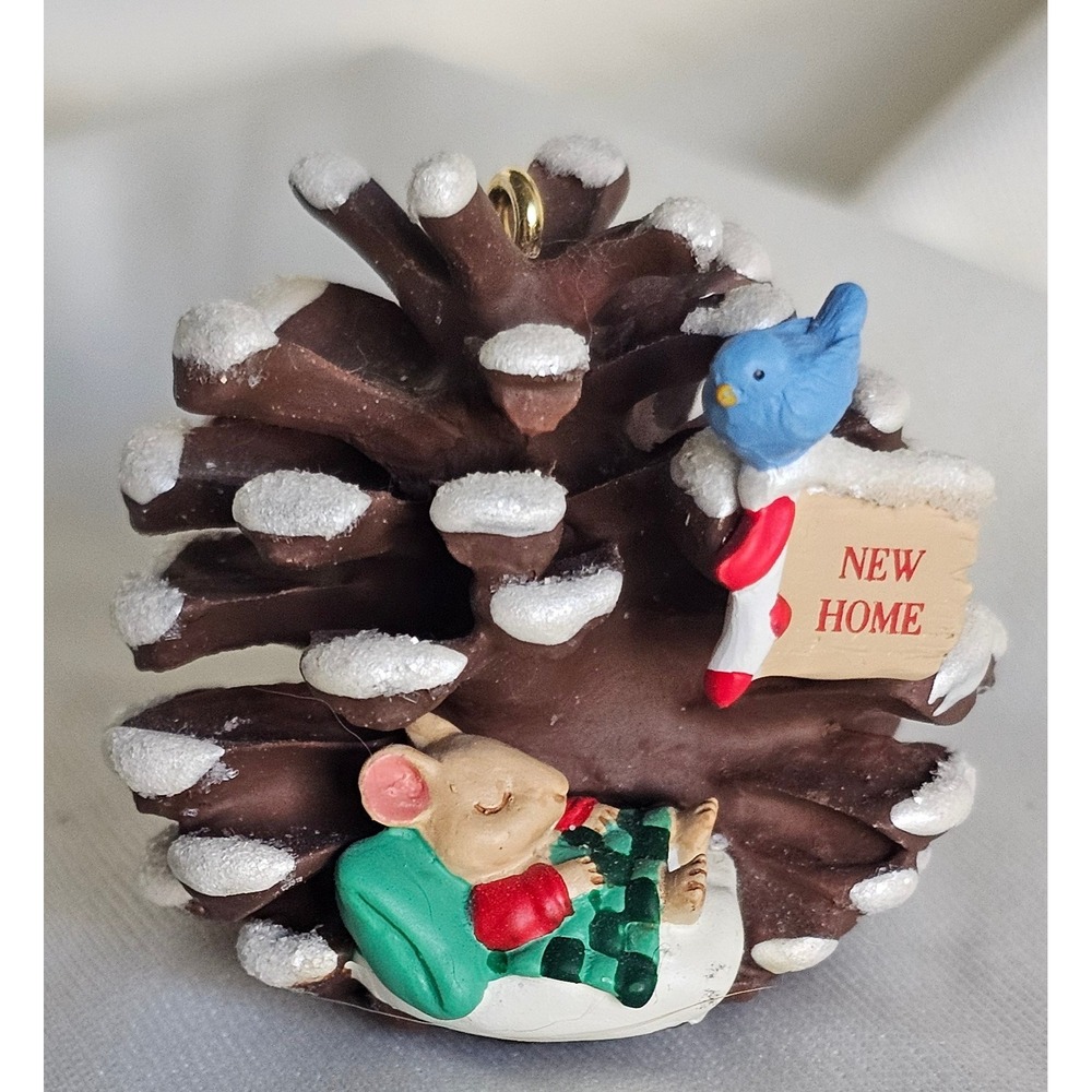 VTG Hallmark Cards Pinecone Mouse Bluebird Resin Christmas Ornament